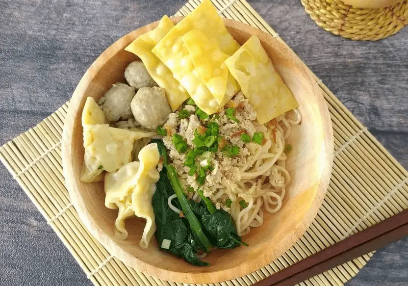 mie ayam pangsit makanan khas sunda