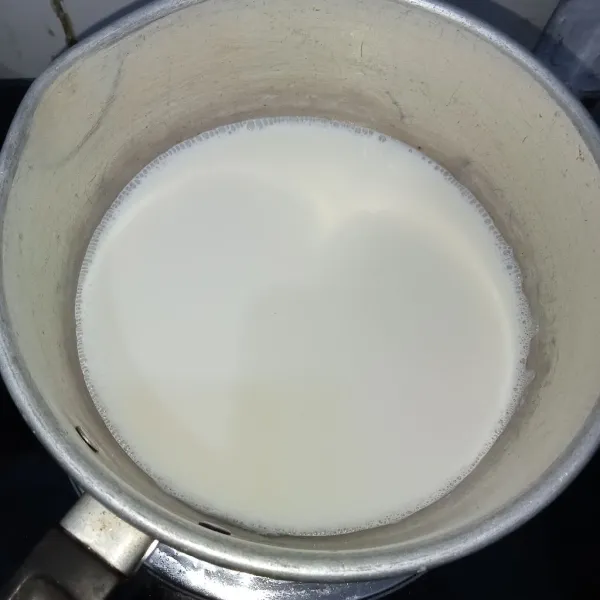 Rebus susu hingga mendidih