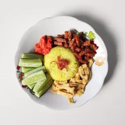 Nasi Kuning Rice Cooker