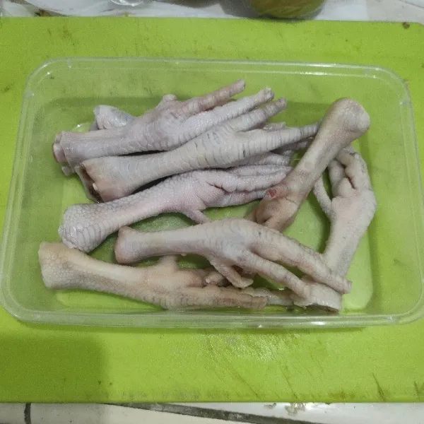 Siapkan ceker.