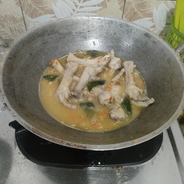 Angkat dan siap disajikan.