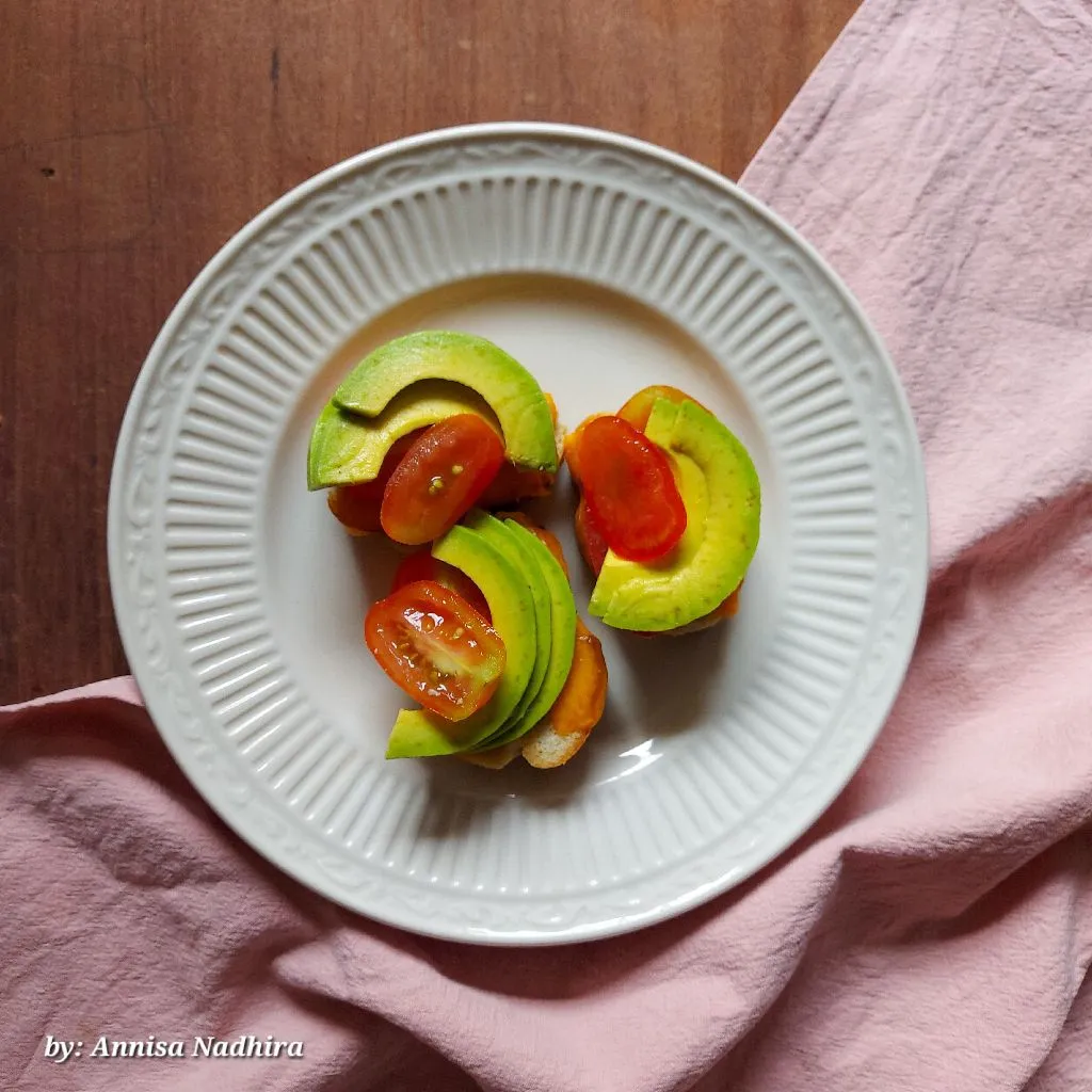 Canapé Grilled Baguette Avocado