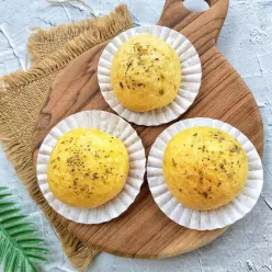 Roti Pisang Keju Coklat Parsley