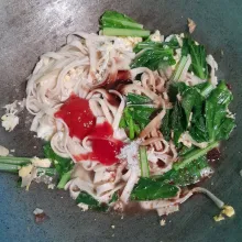 Masukkan bumbu seasoning aduk rata.