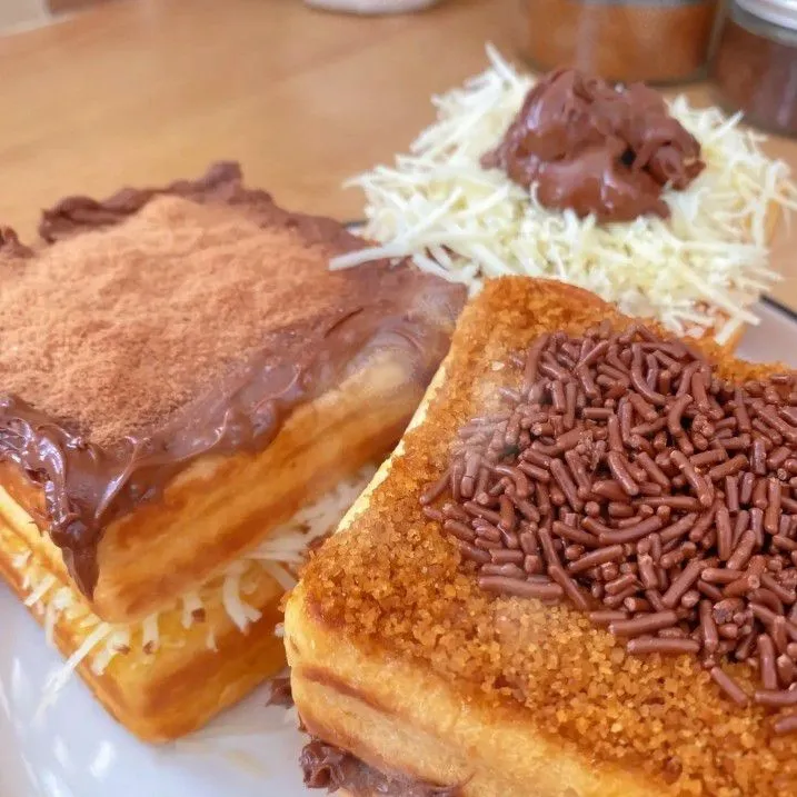 Roti bakar bandung