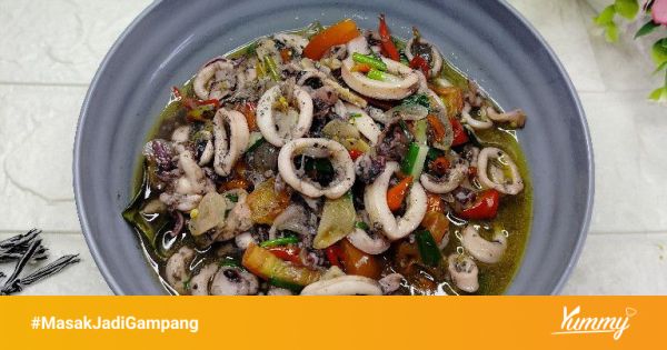 Bahan-bahan resep cumi maknyuss