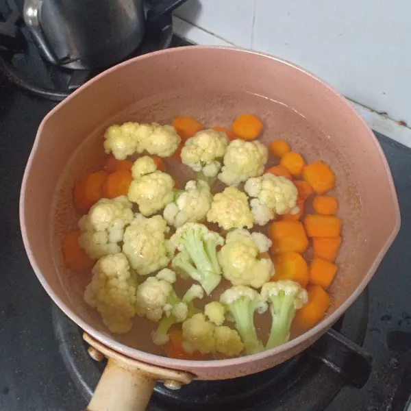 Rebus sayuran kecuali buncis