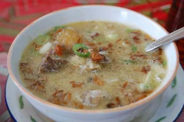 Sop Saudara khas makassar