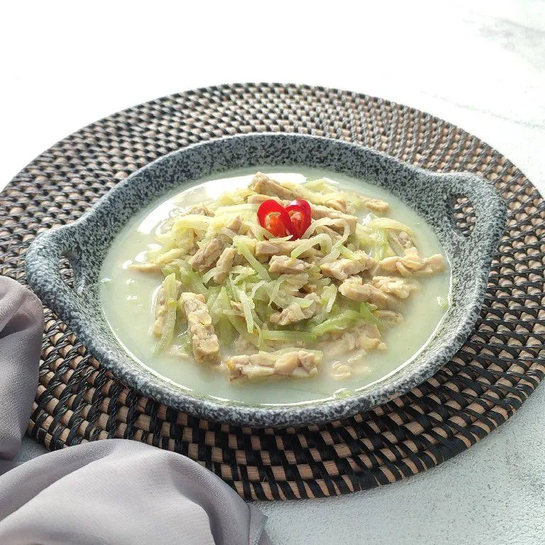 Sayur Labu Siam Tempe Kaldu Broth