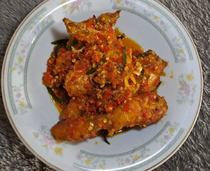 ayam rica-rica khas Manado