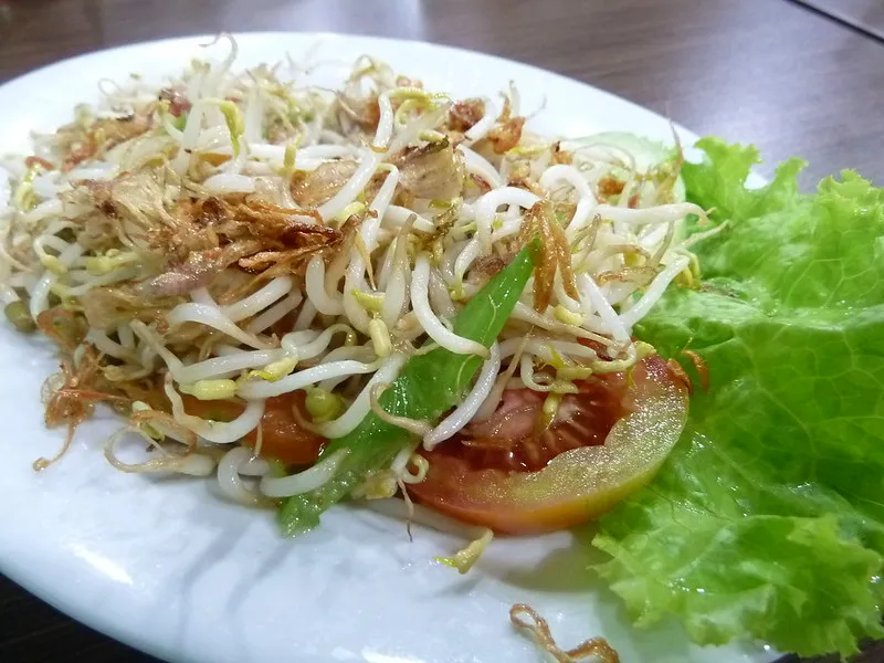 taoge goreng oleh oleh khas bogor