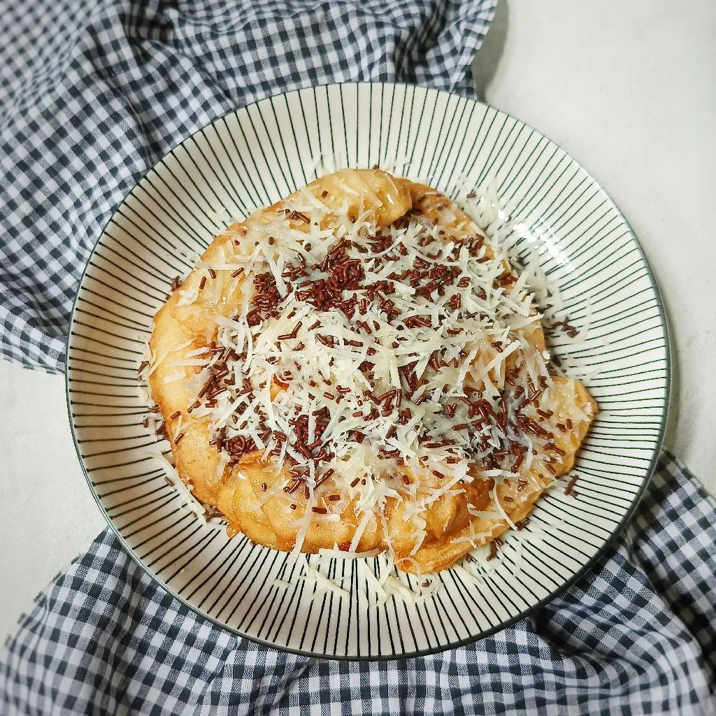 Pisang Goreng Topping Keju Meses