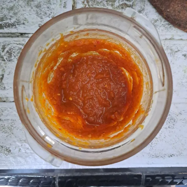 Blender bumbu halus.