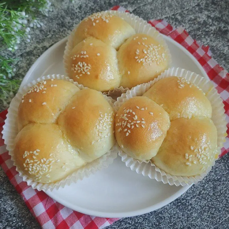 Roti Manis Isi Coklat