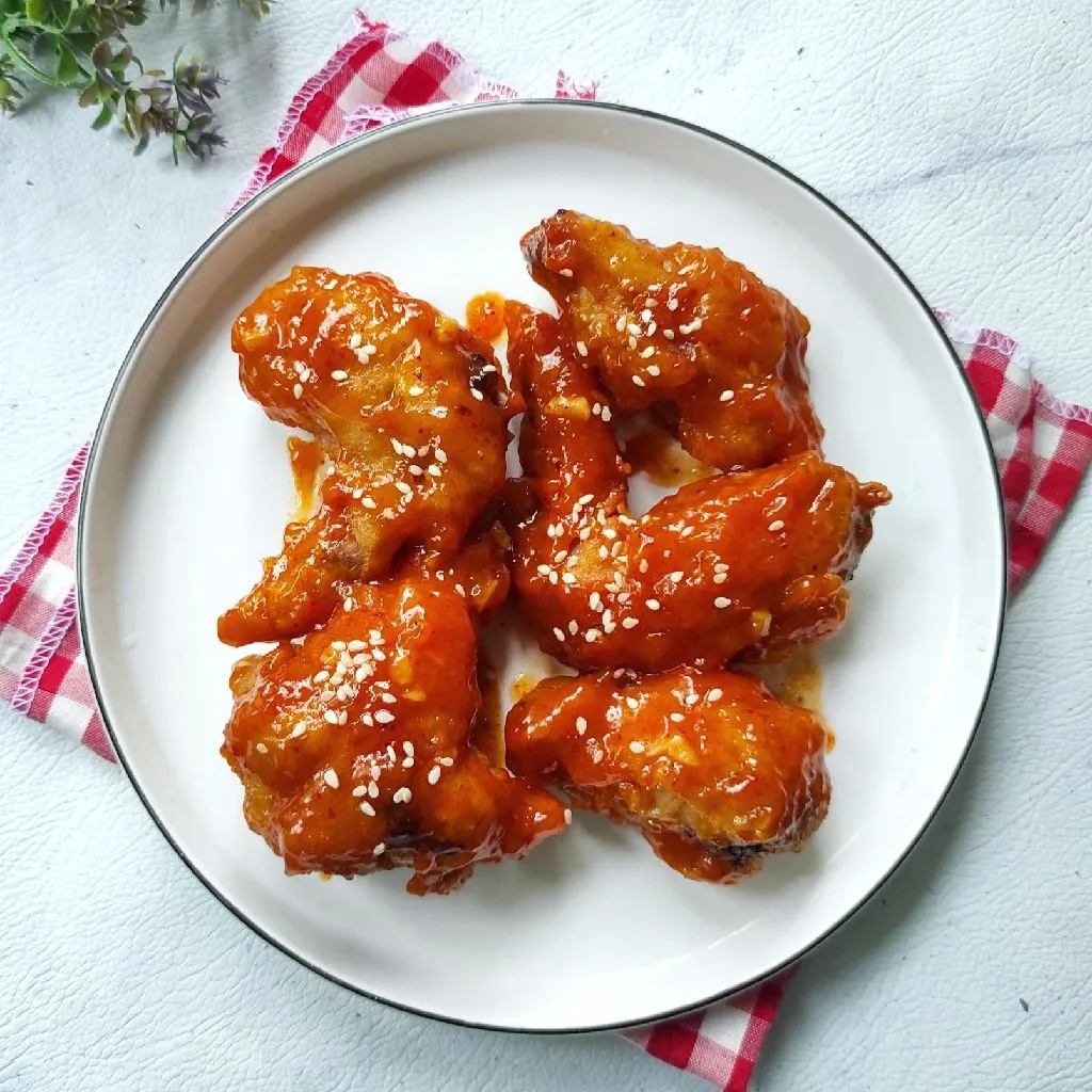 Honey Spicy Chicken Wings