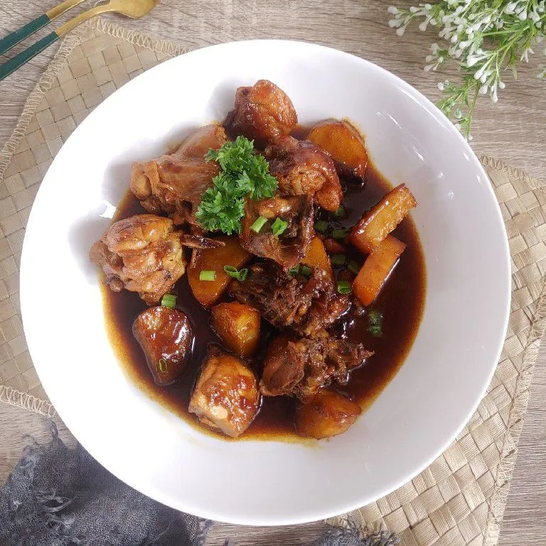 Ayam kicap berempah