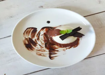 Panna Cotta Saos Mangga