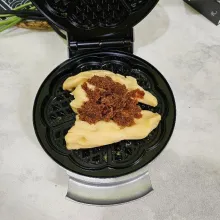 Tambahkan unti kelapa.