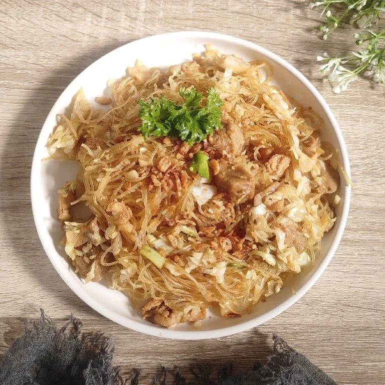 Bihun Goreng Ayam Bakso Sapi