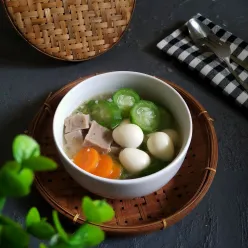 Sup Oyong Telur Puyuh