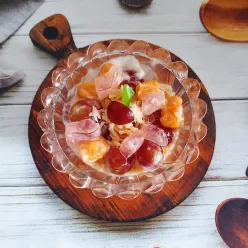 Salad Anggur Mangga Jelly Stroberi