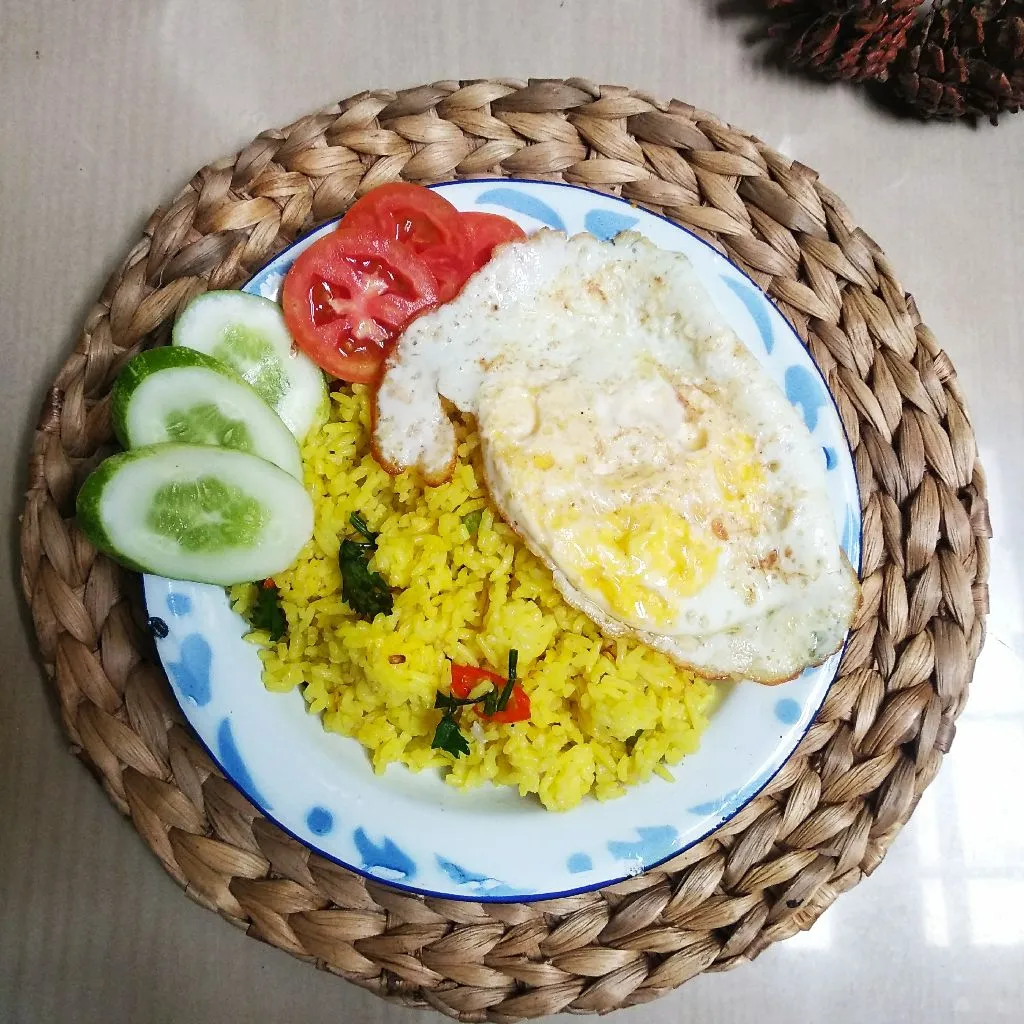 Nasi Kuning Goreng