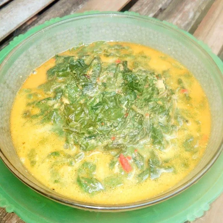 Gulai Daun Singkong