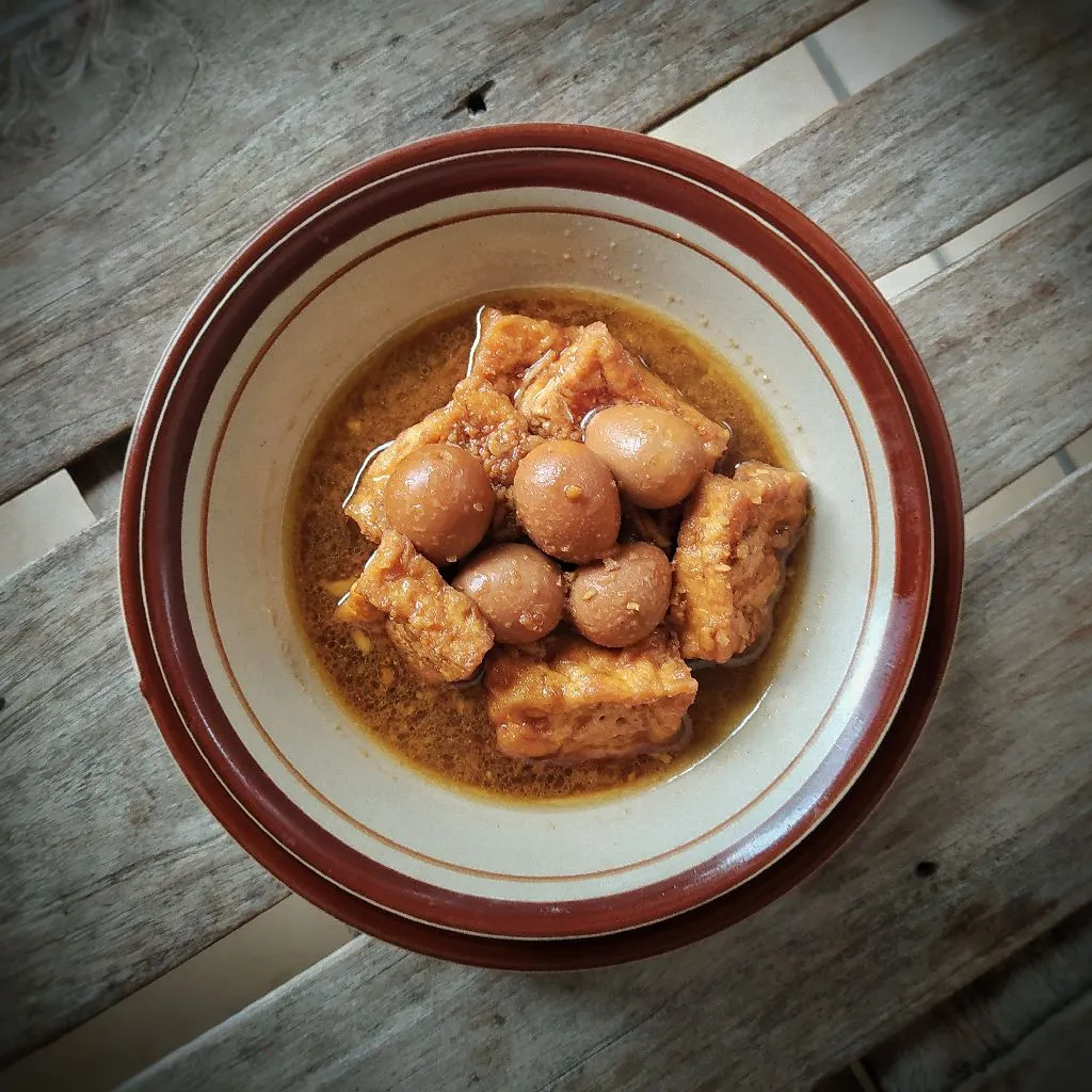 Semur Tahu Dan Telur Puyuh