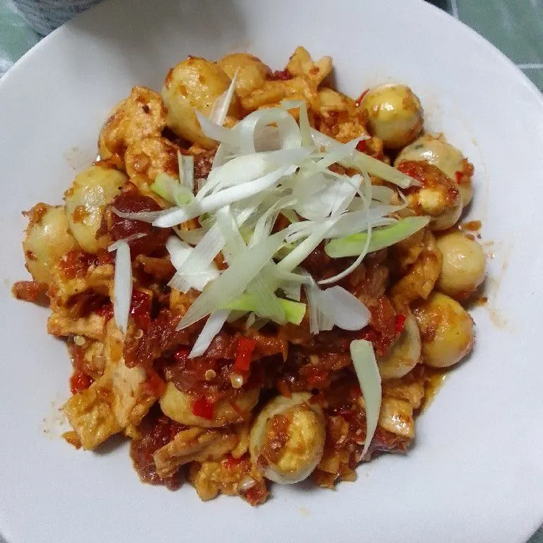 Telur Puyuh Tahu Balado