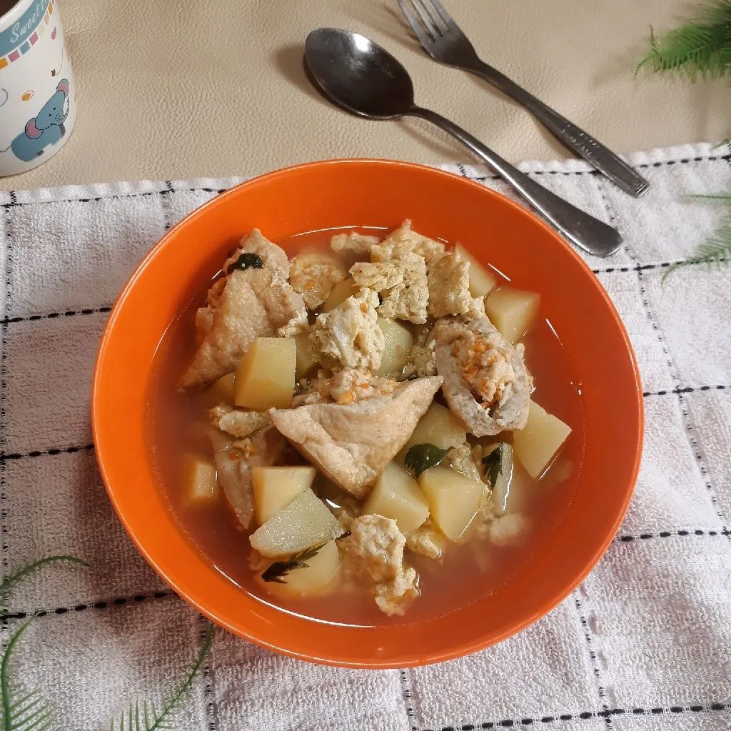 Sop Kentang Telur Tahu Bakso