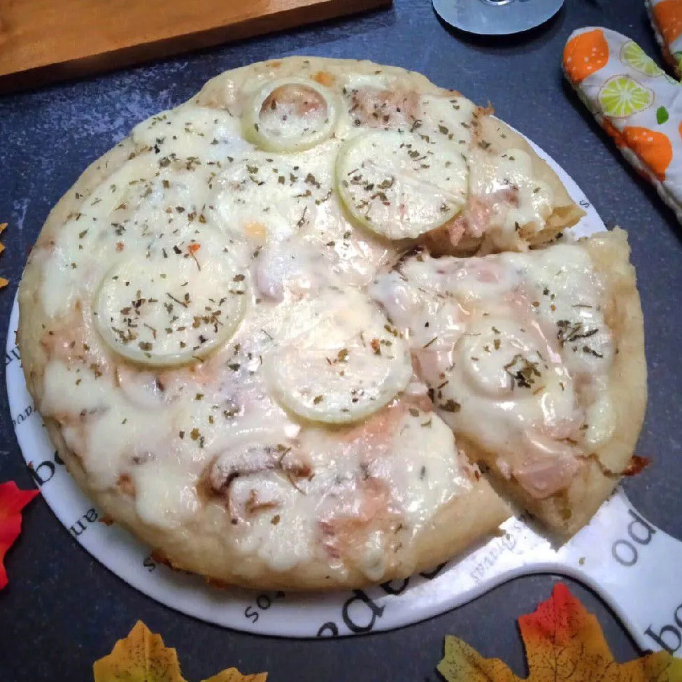 Pizza Tuna