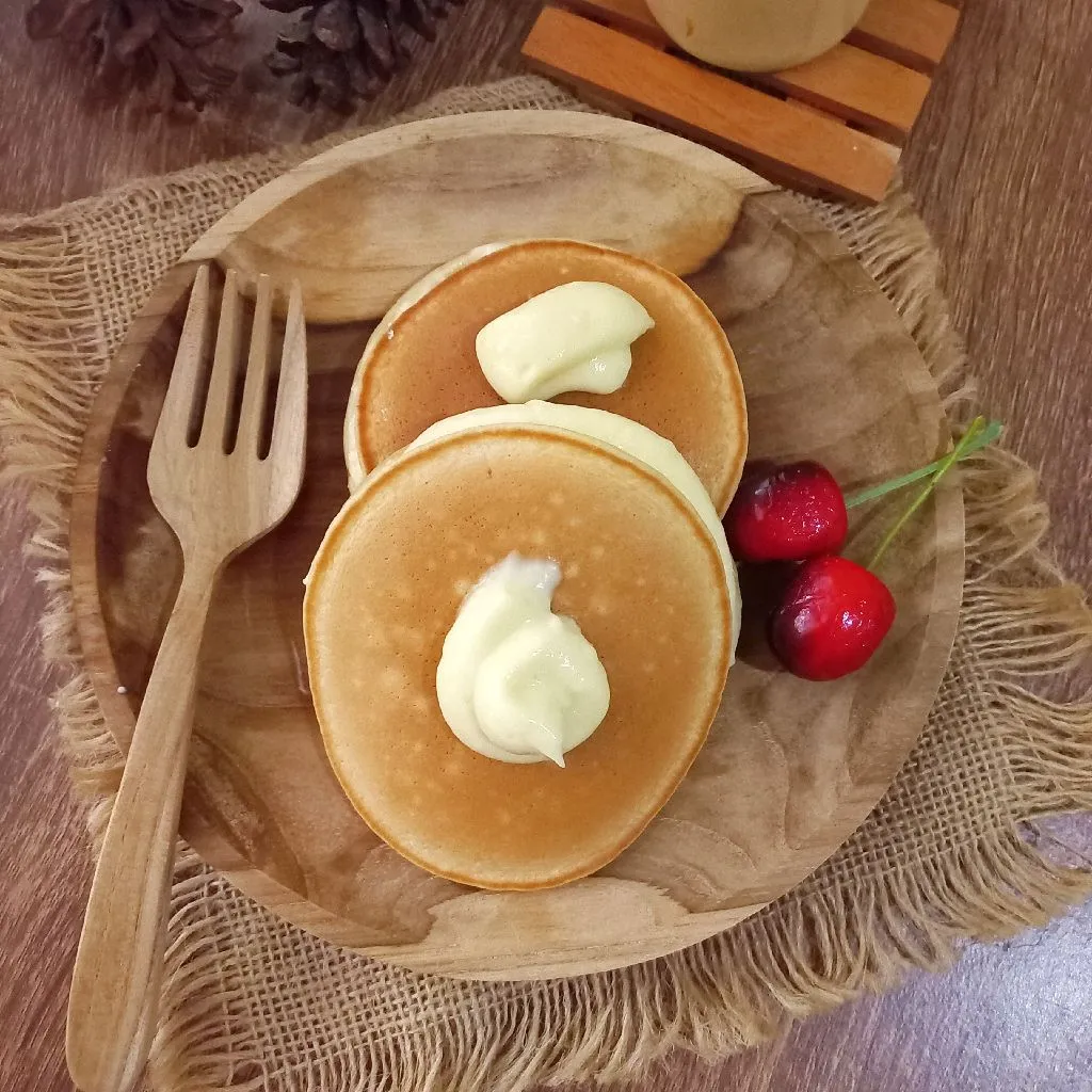 Pancake Lapis Custard