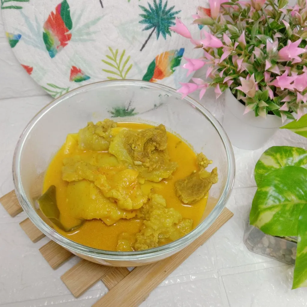 Gulai Cincang Daging Dan Rebung