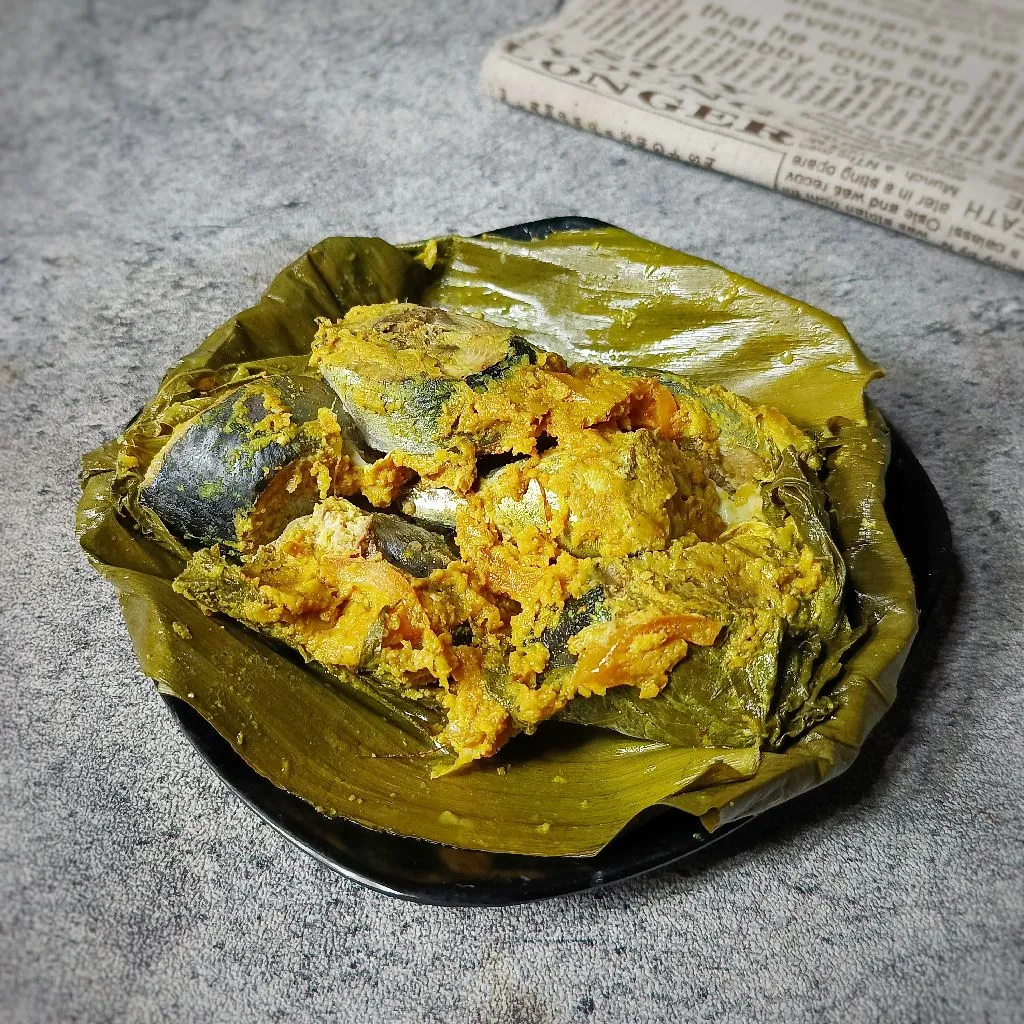 Pepes Ikan Tongkol Daun Singkong