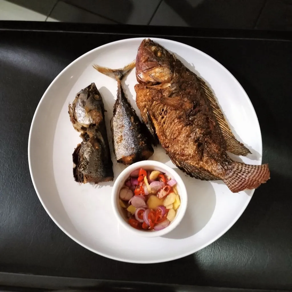 Ikan Goreng Sambal Iris Jahe