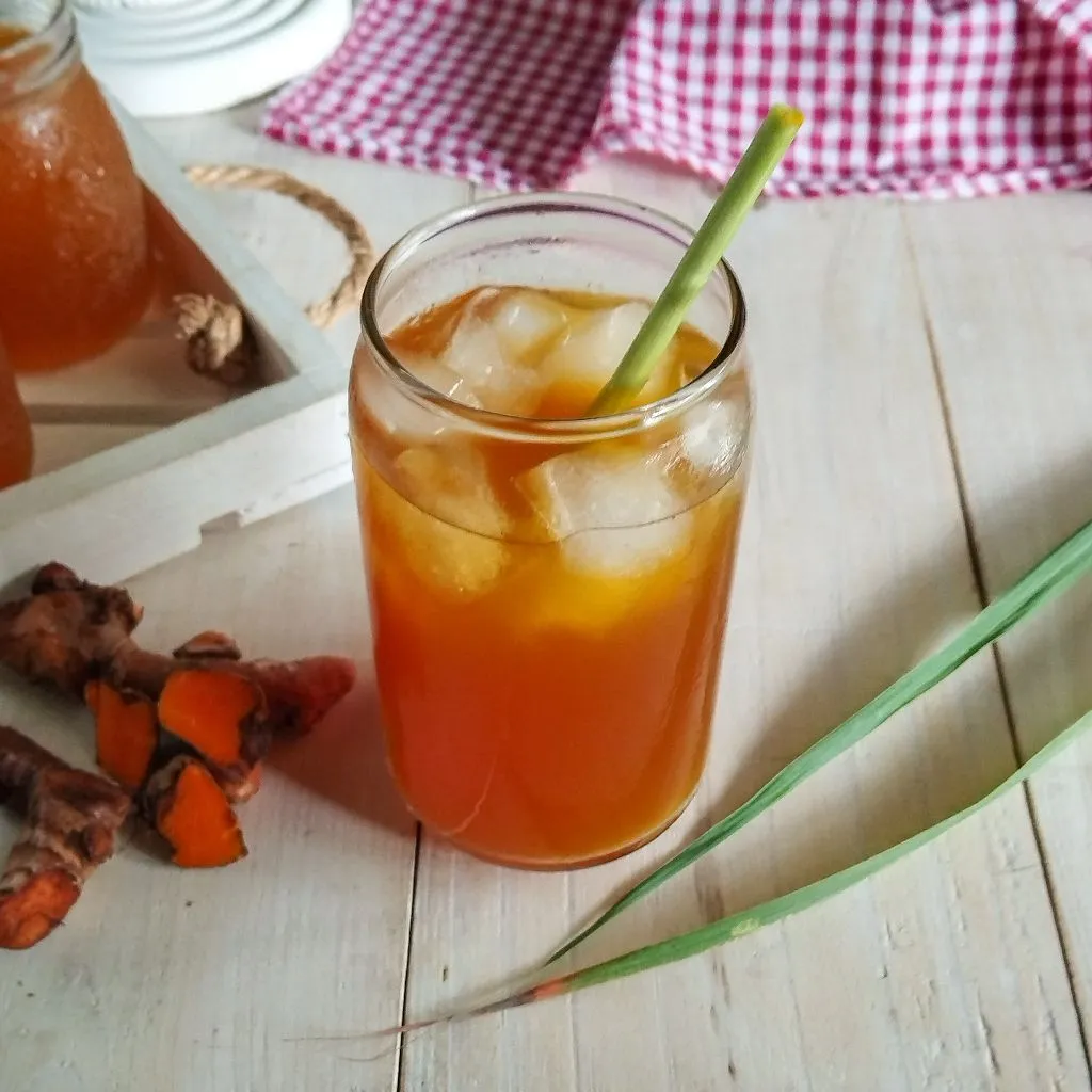 Resep Es Jamu Kunyit Asem Sederhana Rumahan Di Yummy App 8899