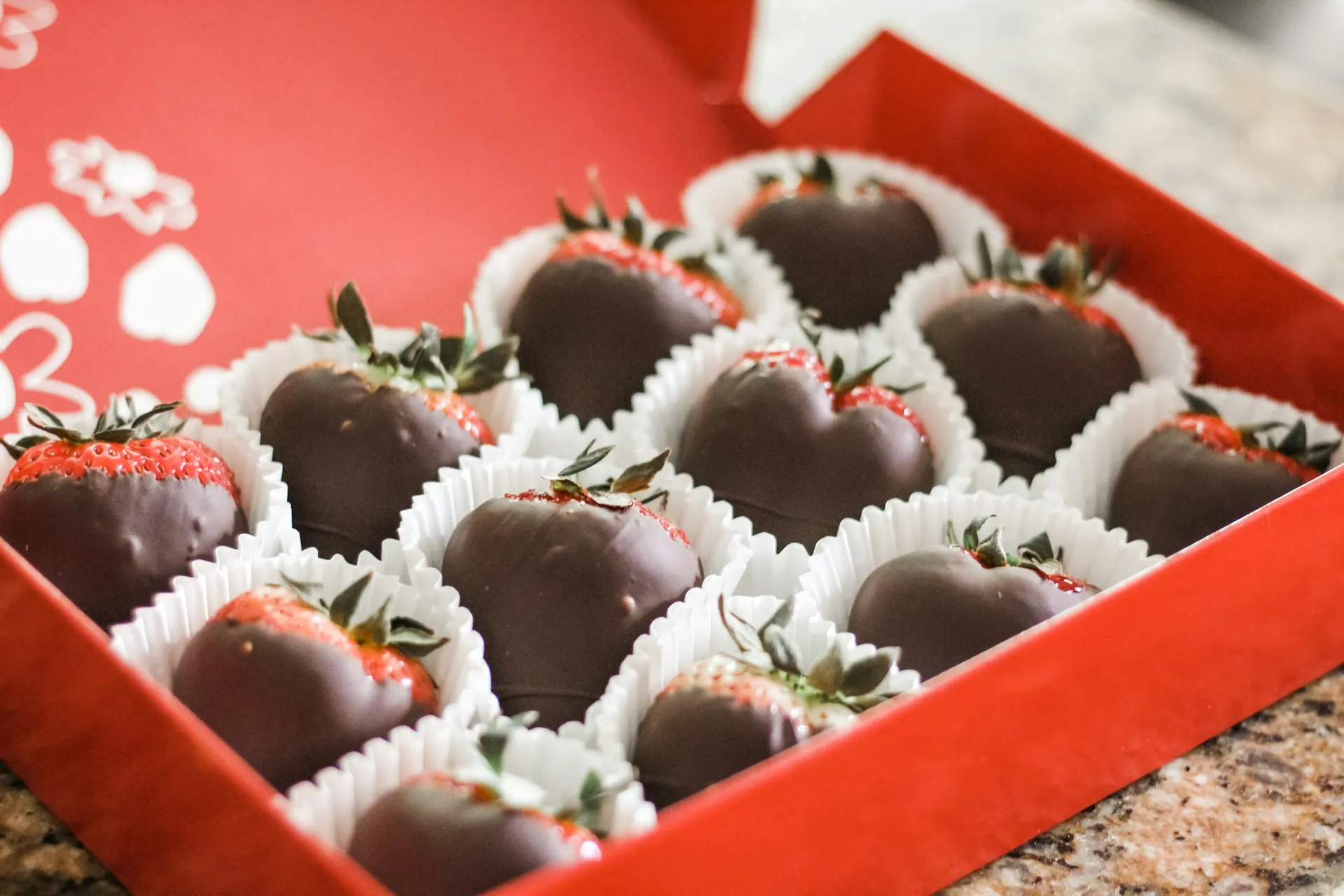 10 Rekomendasi Cokelat Valentine Terbaik 2024, Jadi Makin Cinta!