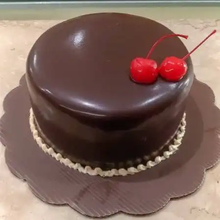 Ilustrasi Delfino Cake & Chocolate