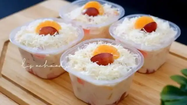 8 Resep Salad Buah Segar, Sehat dan Mudah Dibuat