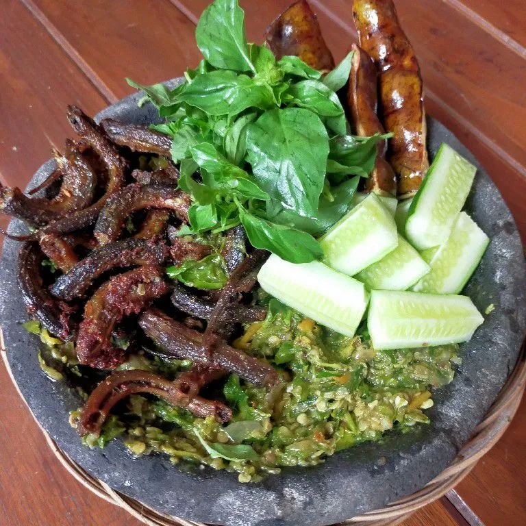 Belut Goreng Sambel Ijo