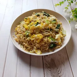 Mie Panjang Umur
