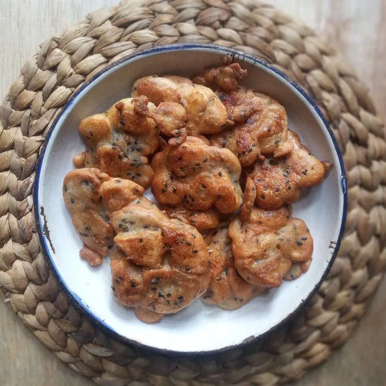 Pisang Goreng Wijen Hitam