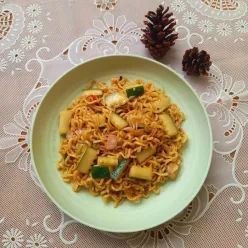 Mie Instan Acar Timun