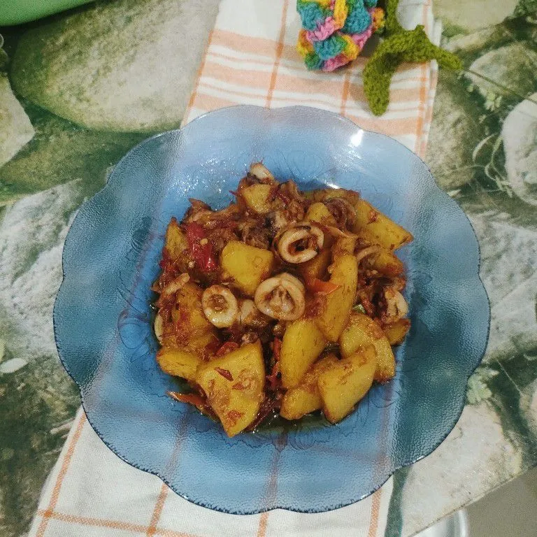 Sambal Goreng Kentang Cumi