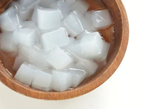 Nata De Coco: Asal Muasal, Proses Pembuatan dan Manfaatnya