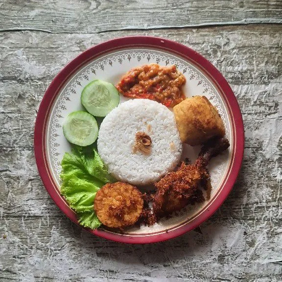 Ayam Kelapa Gurih