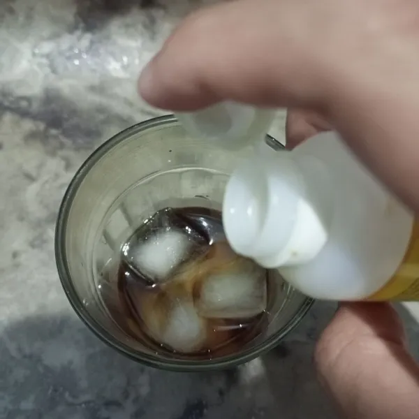 Tambahkan vanili juga