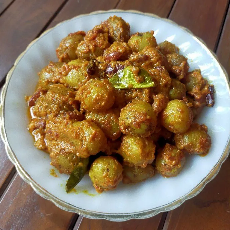 Rendang Kentang dan Kacang Merah