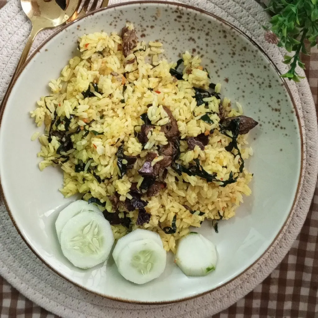 Nasi Goreng DaunMengkudu Ati Ampela