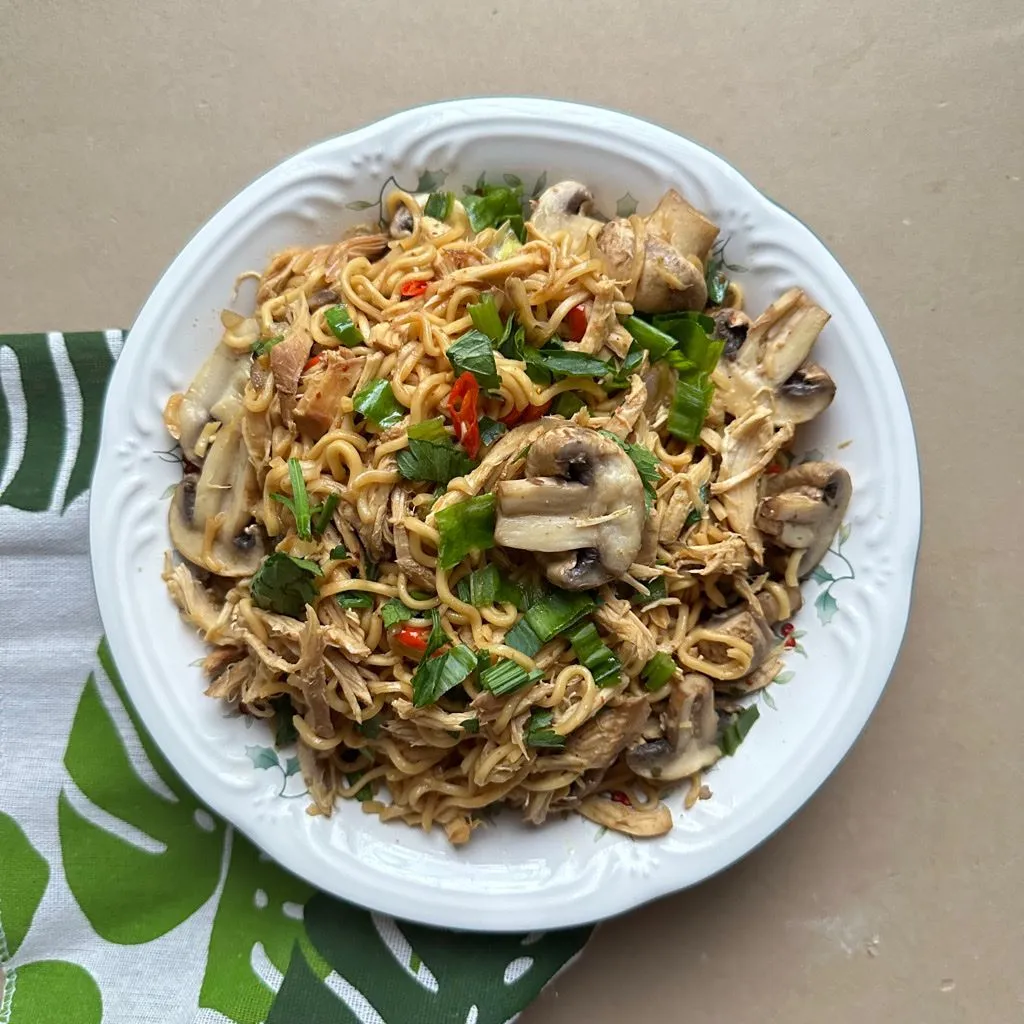 Mie Goreng Ayam Jamur